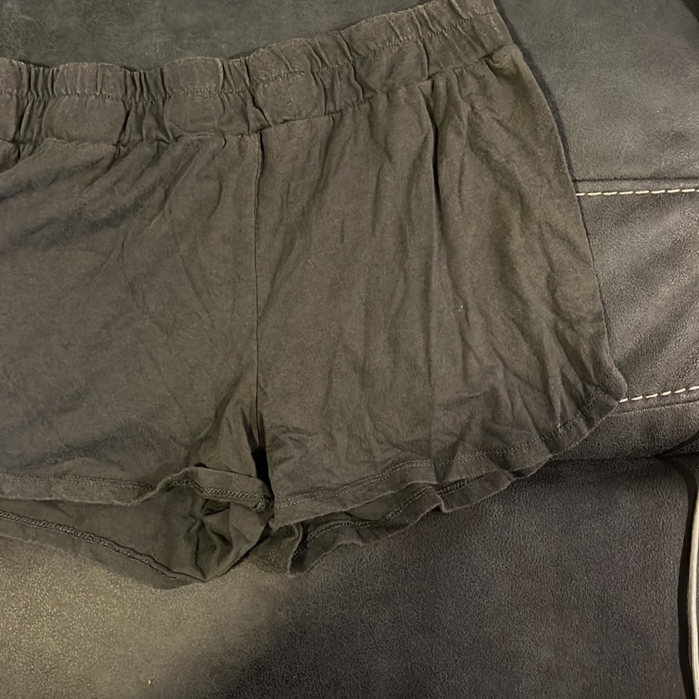 Soft Shorts - Picture 2 of 4
